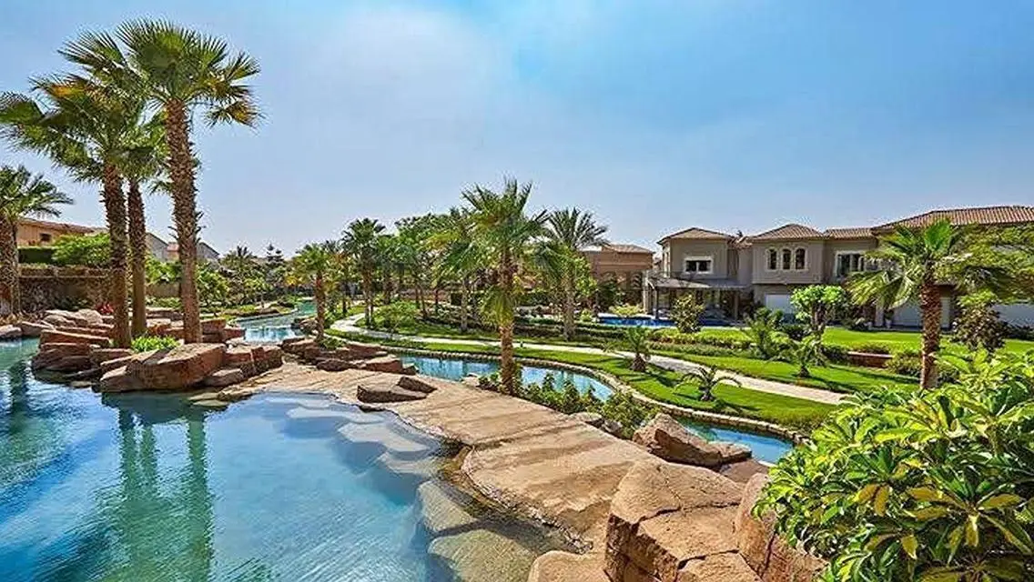 Luxury Villa in Swan Lake - 3 Bedrooms