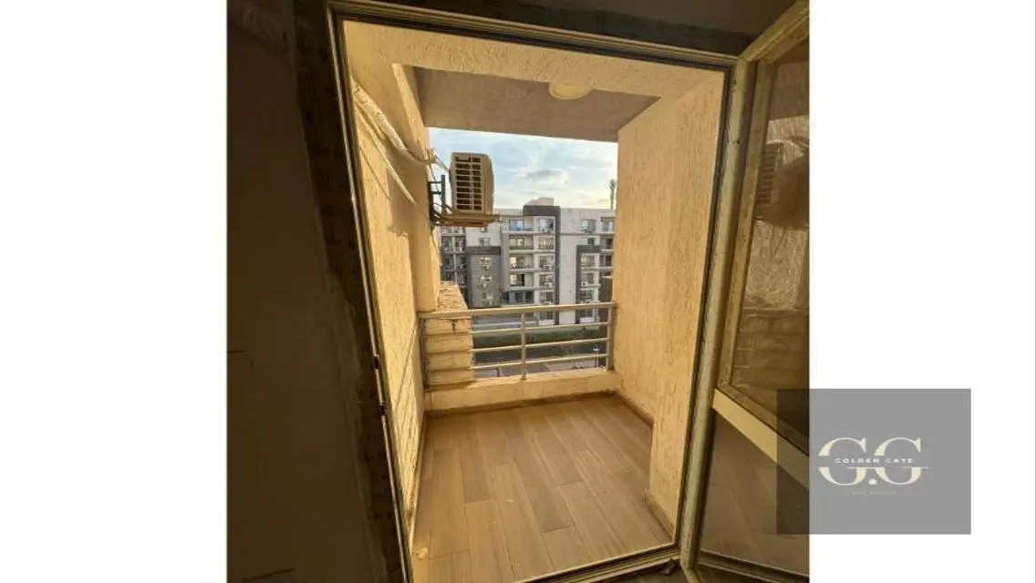 Luxury Apartment with Private Garden for Rent