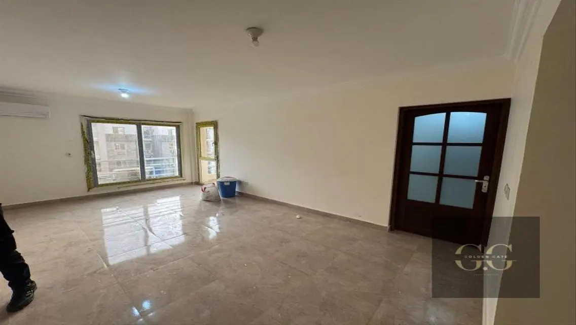 Luxury Apartment with Private Garden for Rent