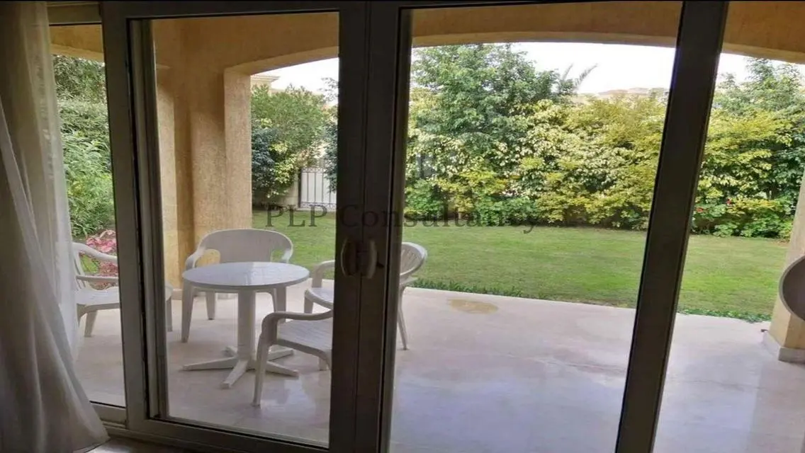 فيلا متميزة للبيع بسعر مغري