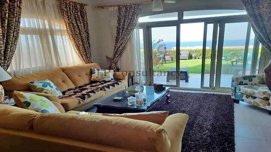 Sea-View Apartment in Telal Al Sokhna - 92