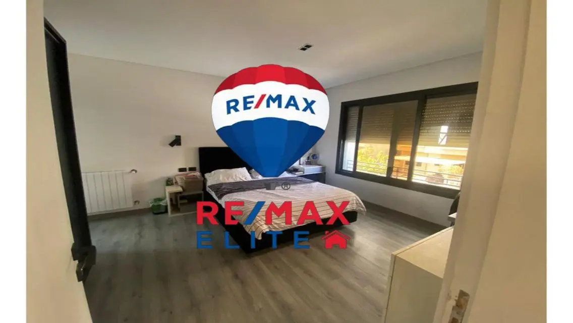 Luxury Villa with Private Pool and Garden - 550 sqm