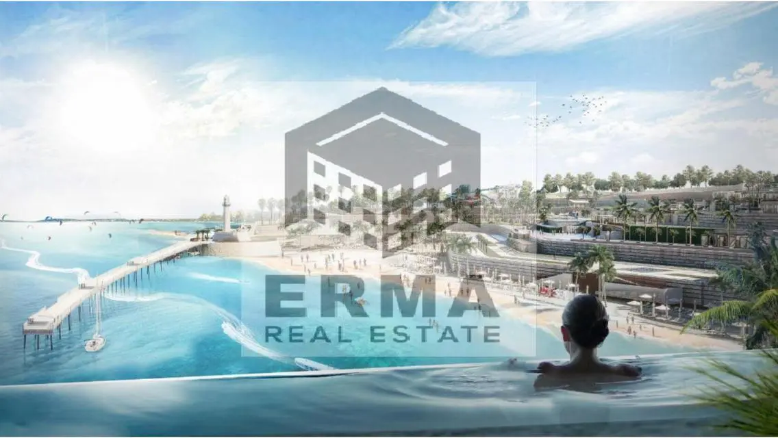 Sea-View Apartment with Spacious Layout