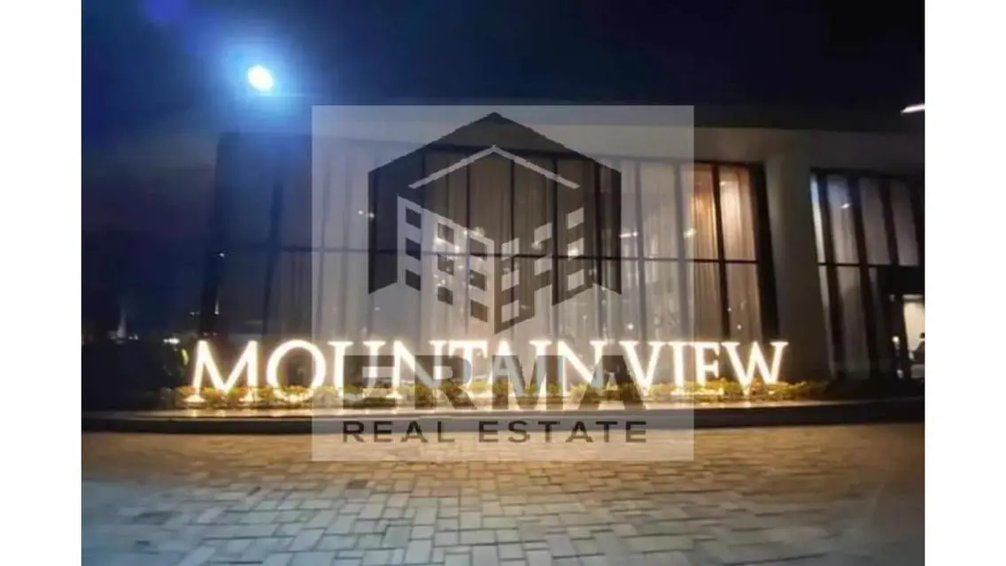 Luxury Mountain-View Apartment at Club Park 85