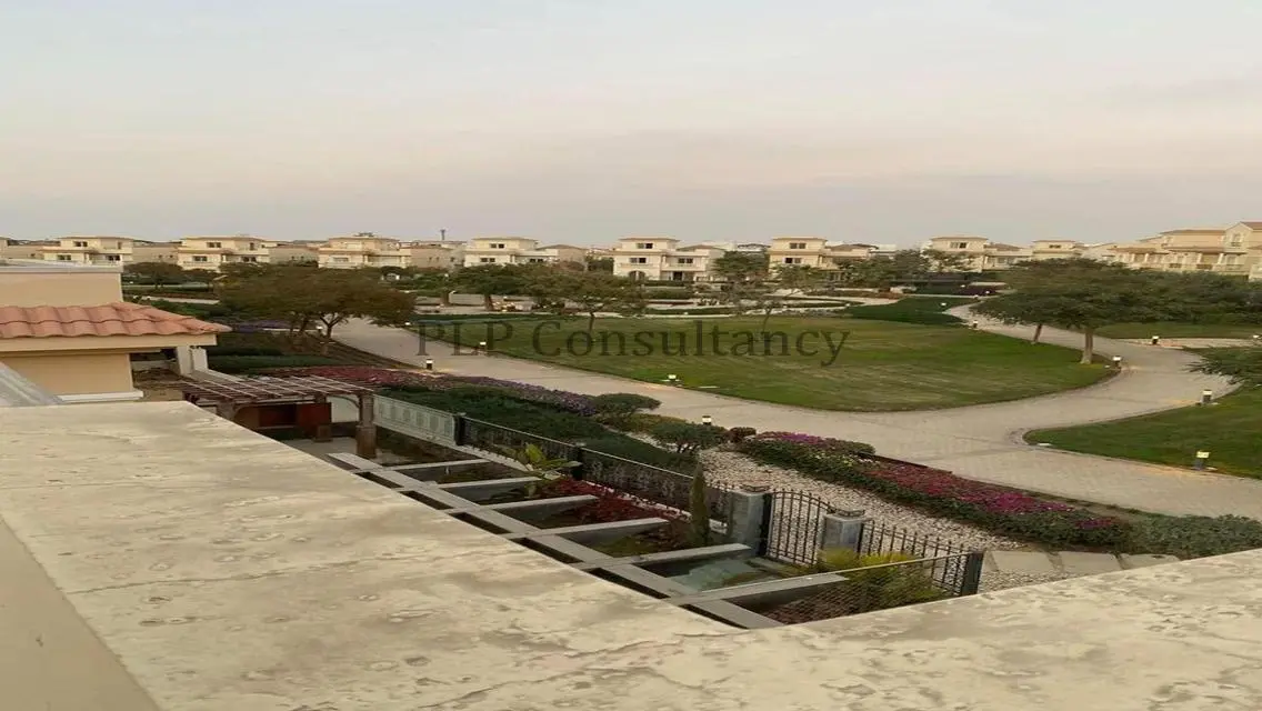 شقة فاخرة في هايد بارك - 205 متر مع إطلالة على البحيرات