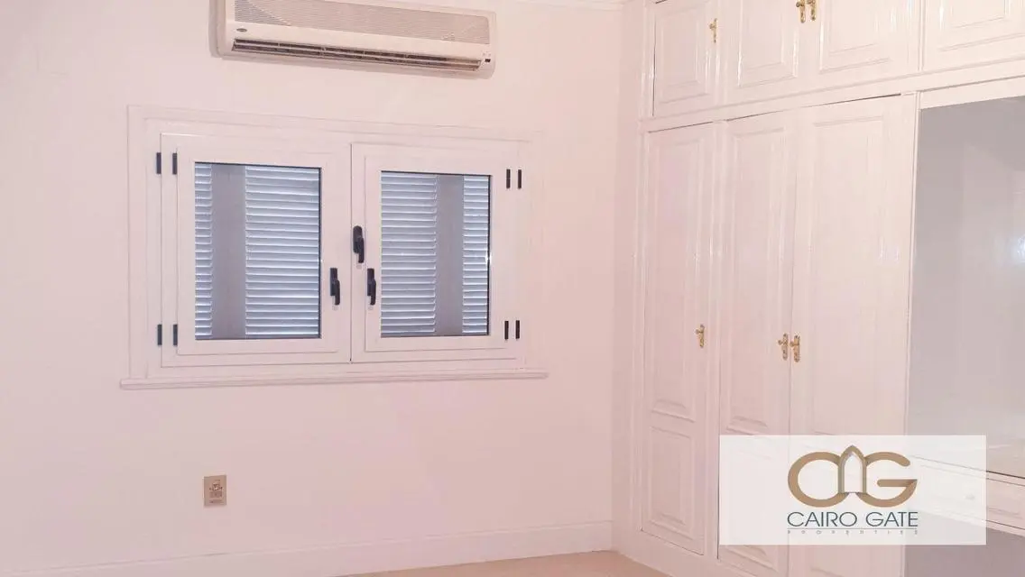 شقة حديثة وجديدة للكراء بـ3 غرف نوم في الزمالك