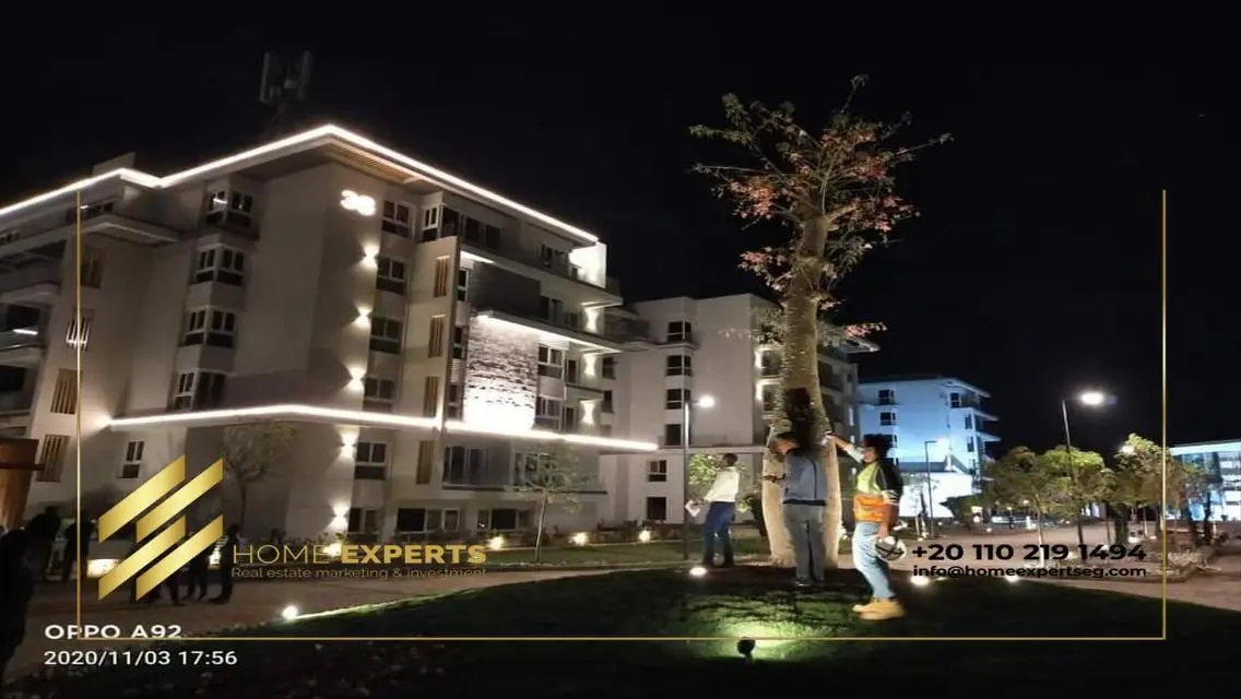 Luxury Apartment of 175 sqm with Private Balcony and Garden