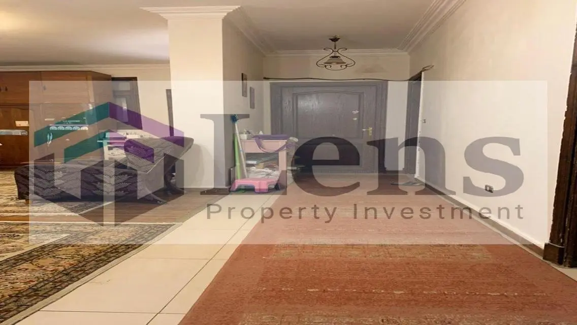 Luxury Apartment with Balcony for 8 Million EGP