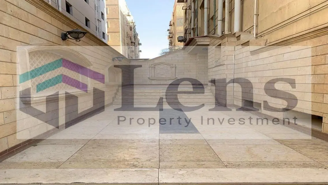 Luxury Apartment with Balcony for 8 Million EGP