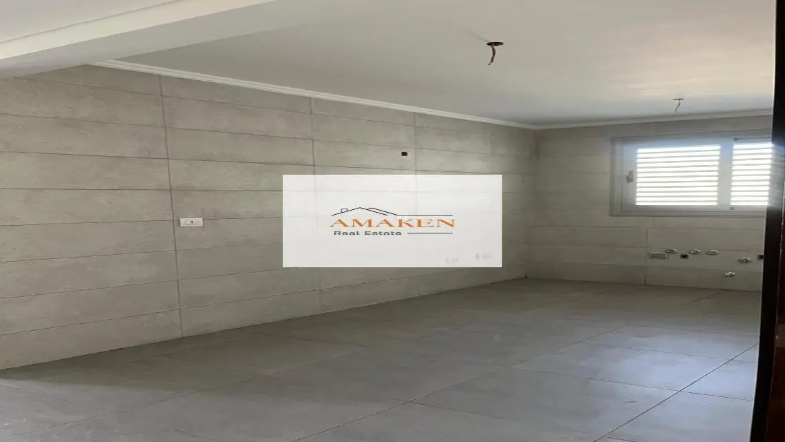 Luxury Apartment for Rent in Palm Parks - 92