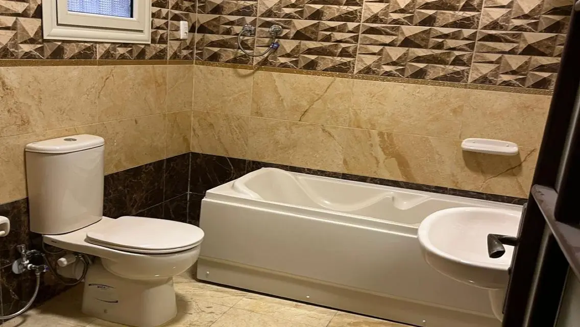 شقة فاخرة للبيع بسعر مناسب