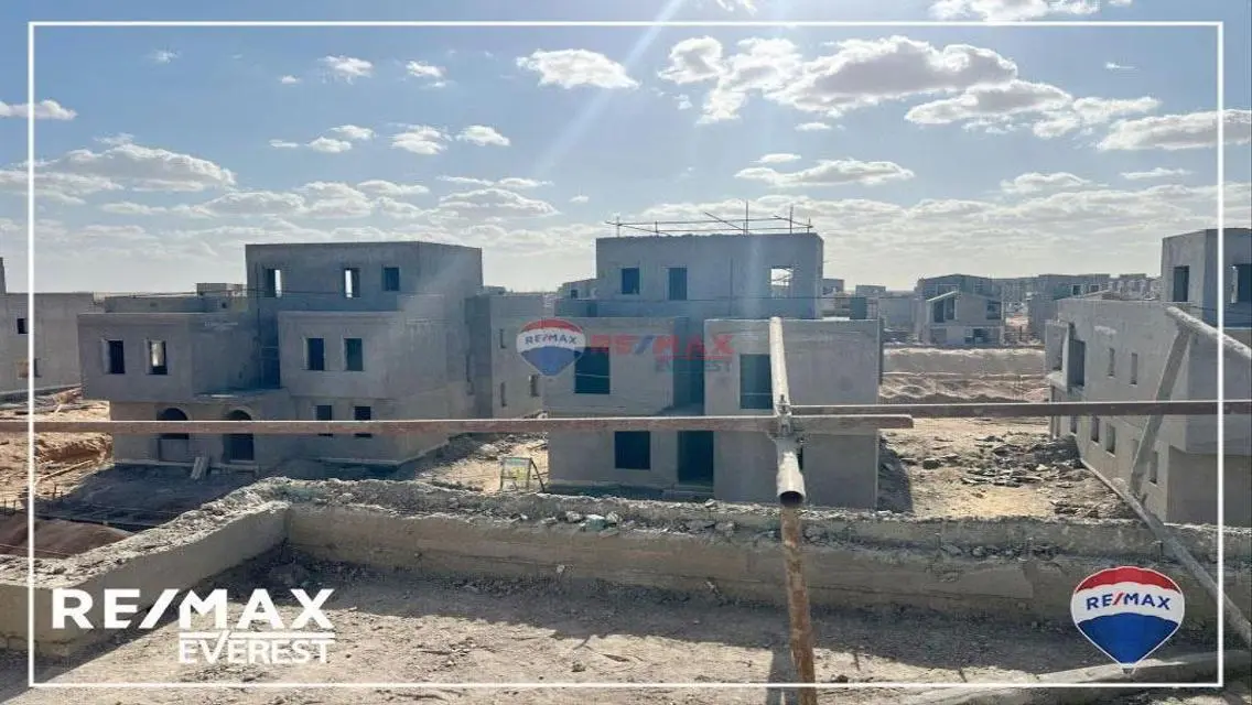 Luxury Villa in Prime Location - For Rent
