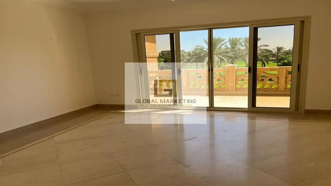 Fantastic Investment Opportunity: Luxurious Villa with Premium Features