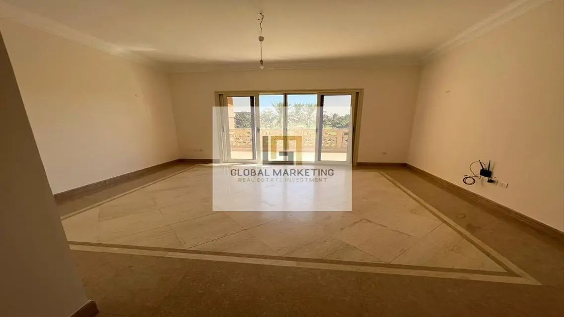 Fantastic Investment Opportunity: Luxurious Villa with Premium Features