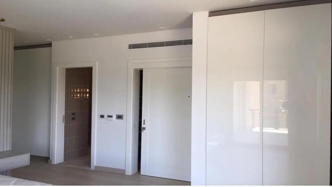 Luxury Villa with Private Garden and Pool