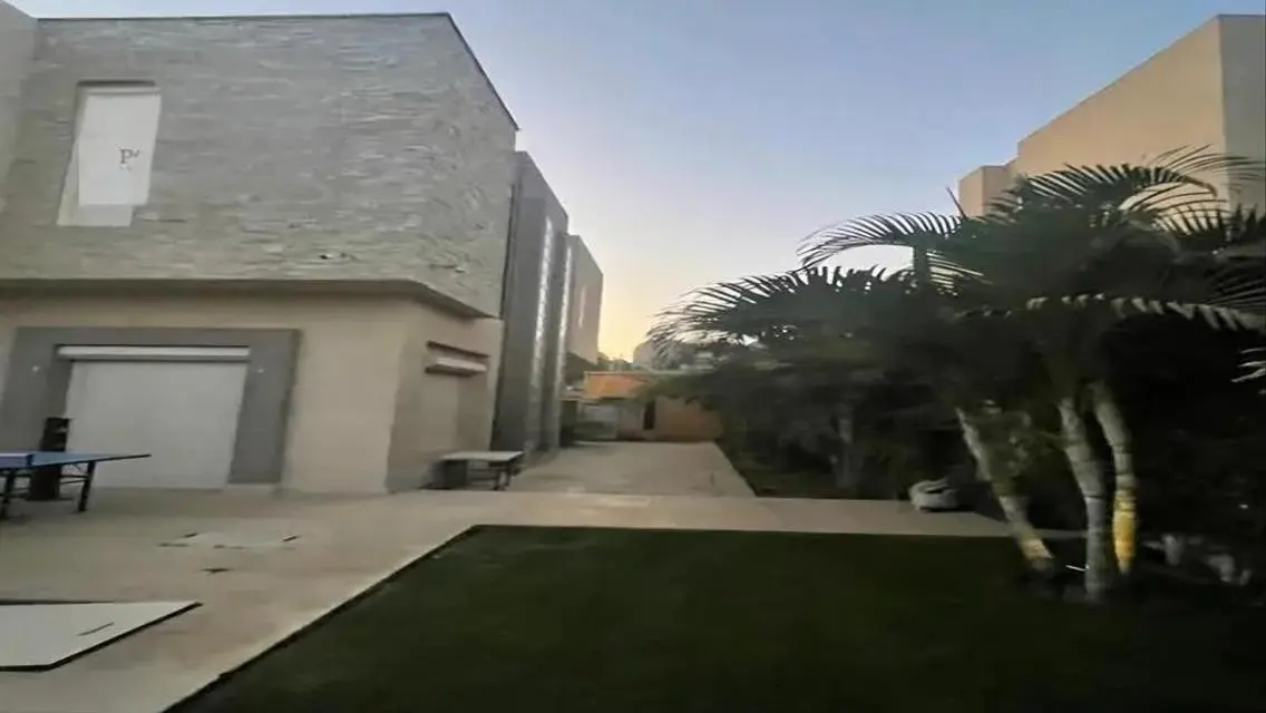 Luxury Villa with Private Garden and Pool