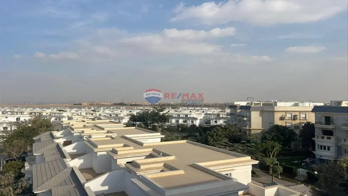 فيلّا فاخرة للبيع - IVILLA-269