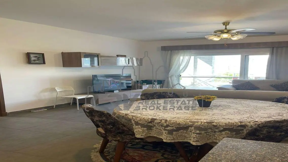 Luxurious Villa for Sale with Shared Pool and Stunning View