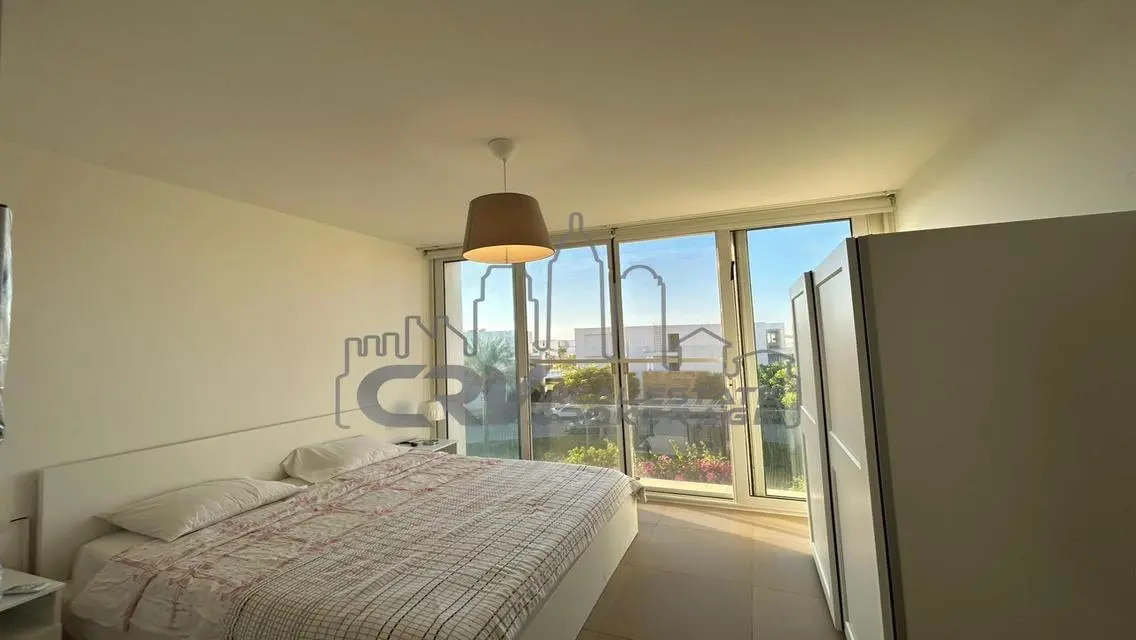 Luxurious Villa for Sale with Shared Pool and Stunning View