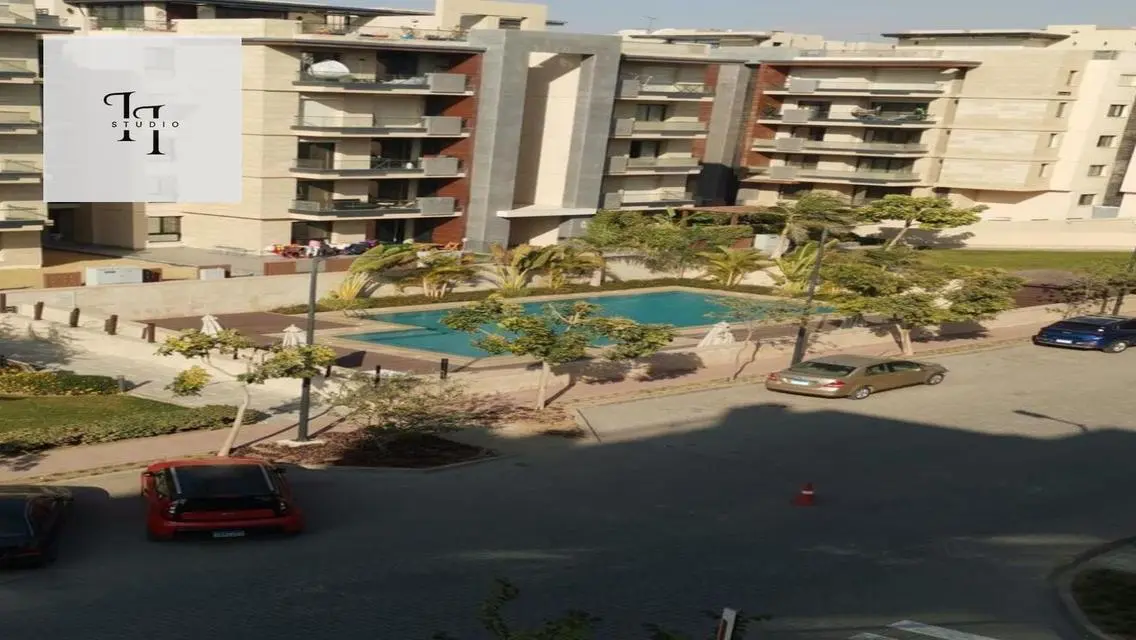 Spacious Luxury Apartment in AUC