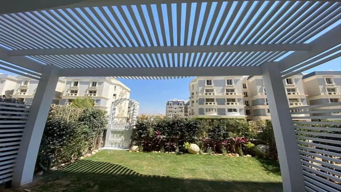 Luxurious Villa with Spacious Design for Sale