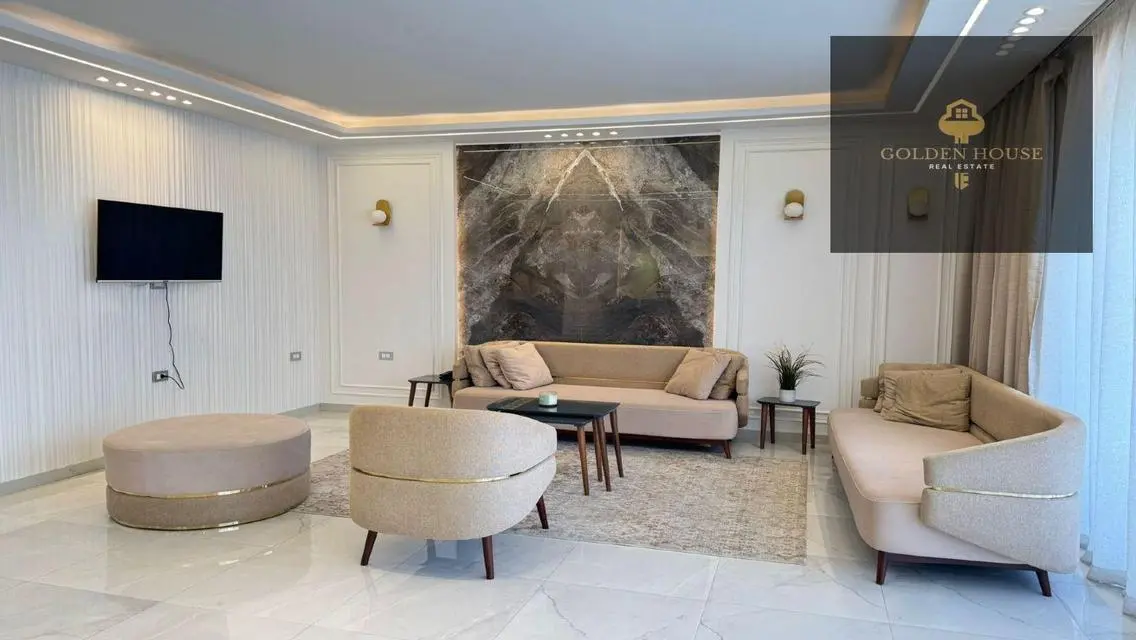 Elegant Lake View Apartment 2-3-4