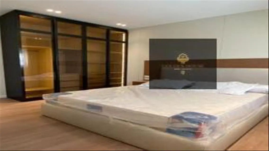 Lake View Apartment at Residence 145