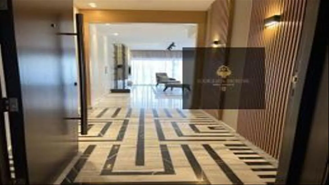 Lake View Apartment at Residence 145