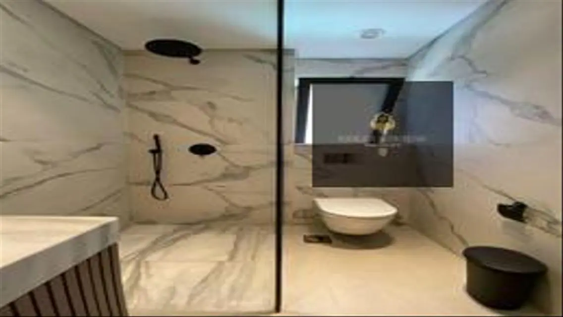 Lake View Apartment at Residence 145