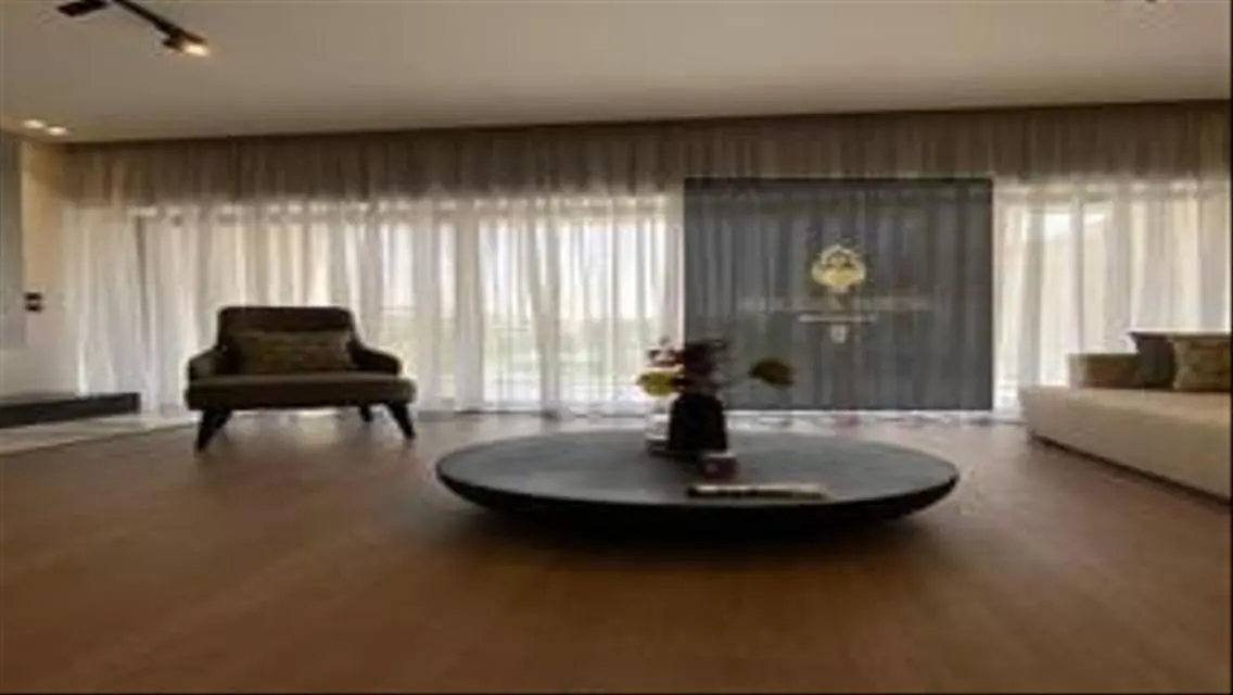 Lake View Apartment at Residence 145