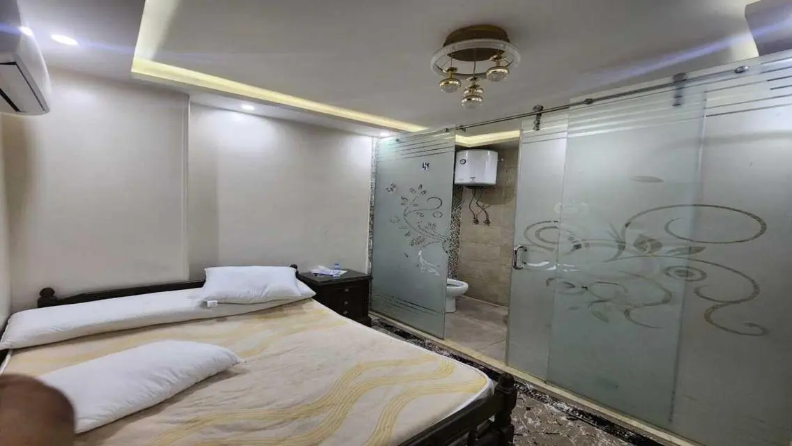 Luxury Apartment with 100 Sqm and Balcony