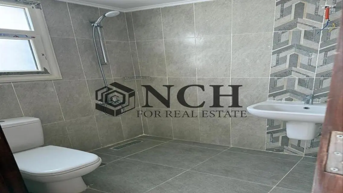 Stunning Apartment for Sale with Spacious Living Area