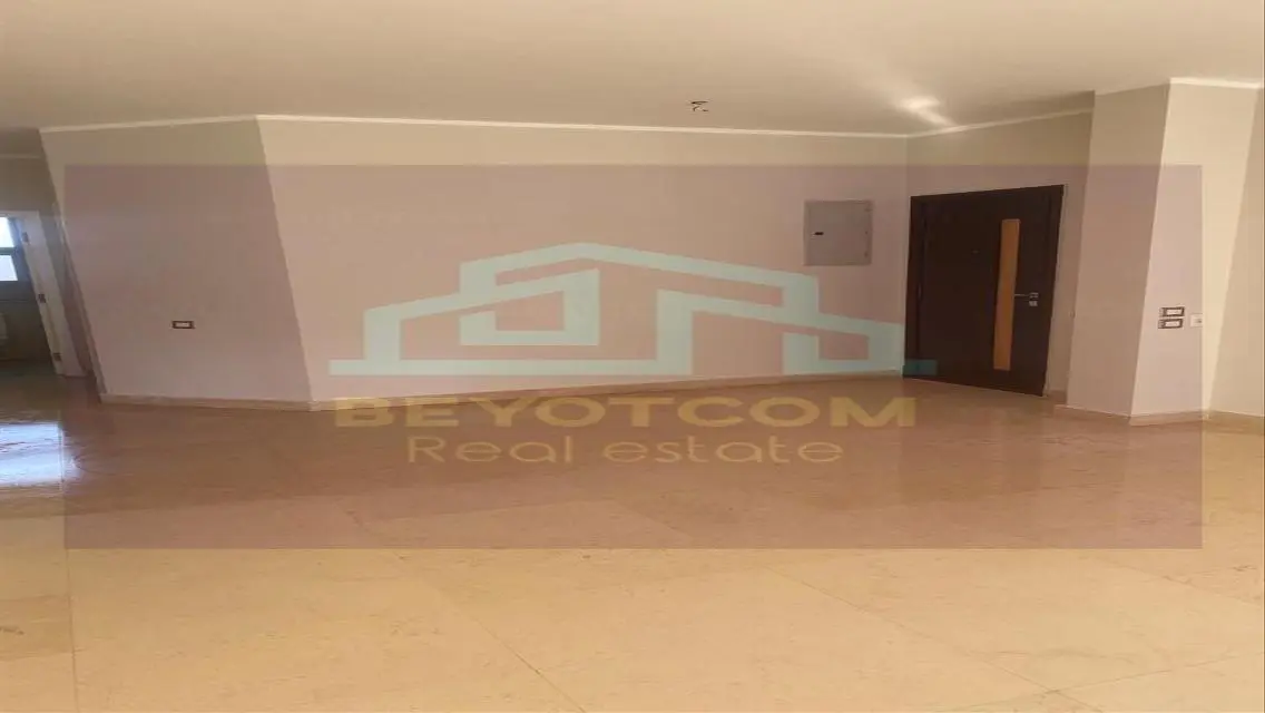 Luxurious Apartment with Spacious Layout in Prime Location
