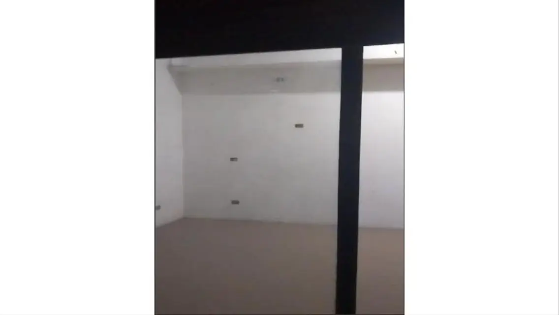 Charming Apartment for Rent with Covered Parking