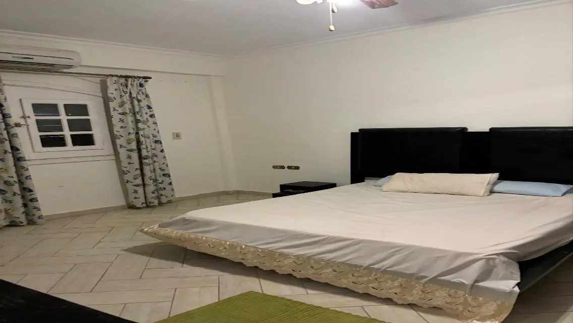 فيلا فاخرة للبيع بحي راقي