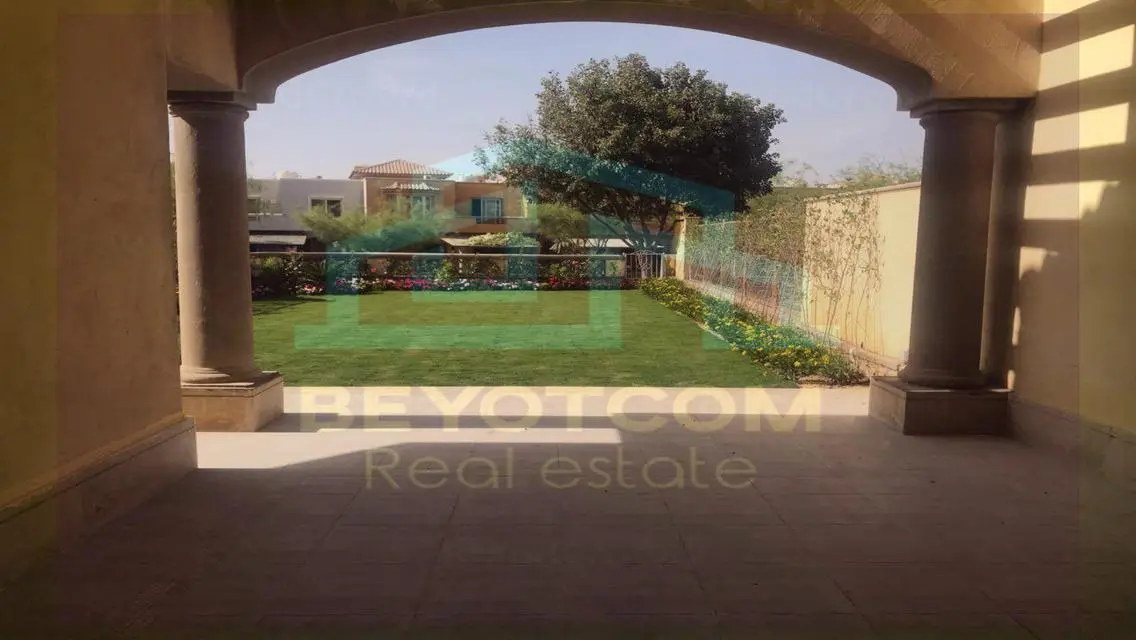 Luxury Villa for Sale with Stunning Views