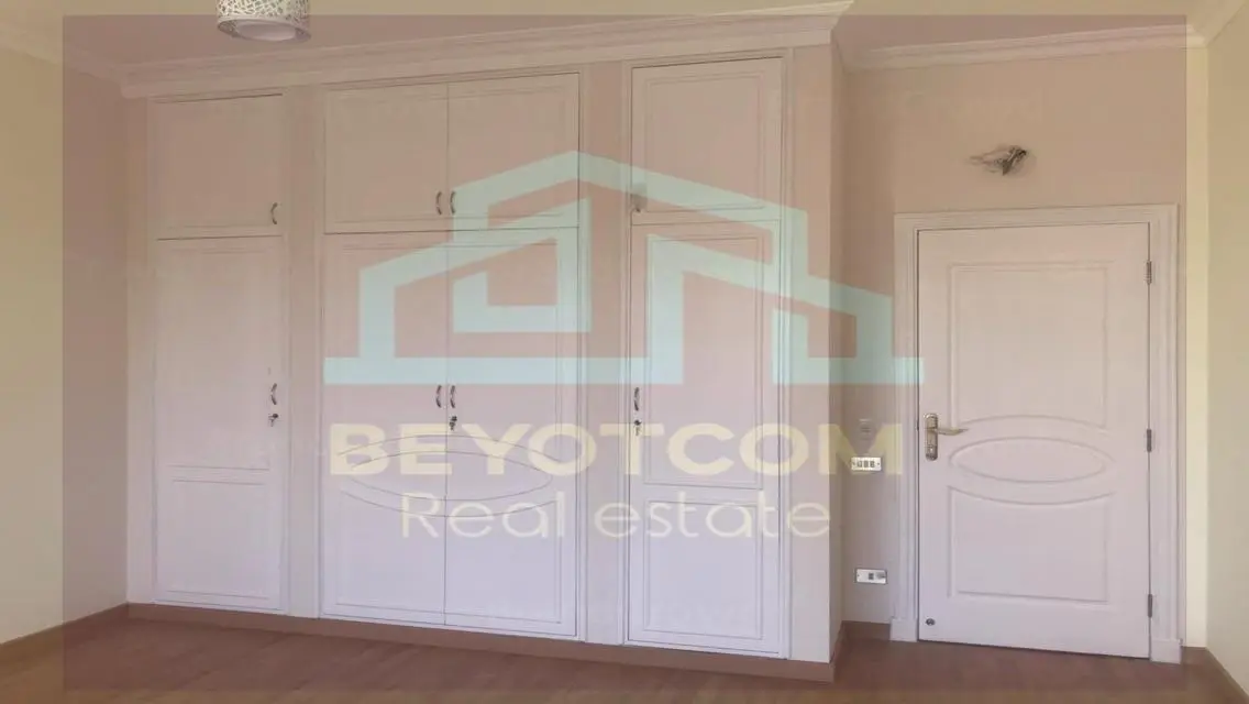 Luxury Villa for Sale with Stunning Views