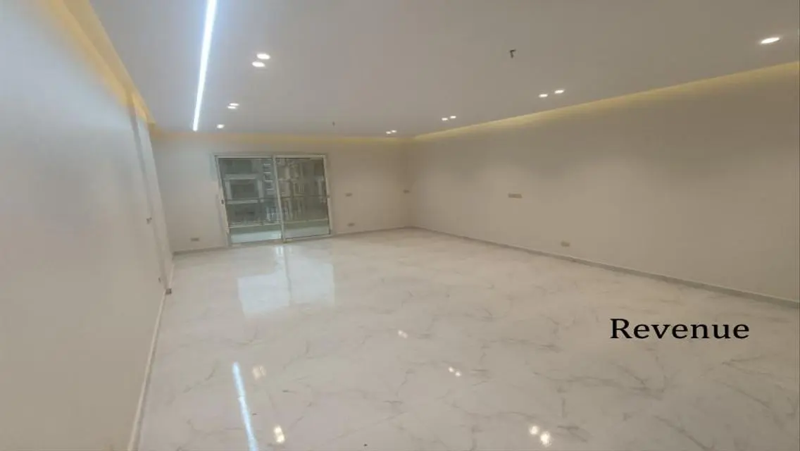 3-Bedroom Apartment in Taj City