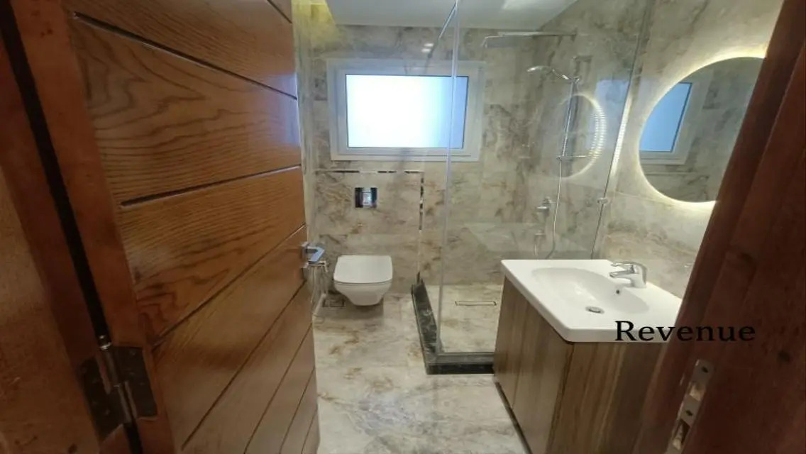 3-Bedroom Apartment in Taj City
