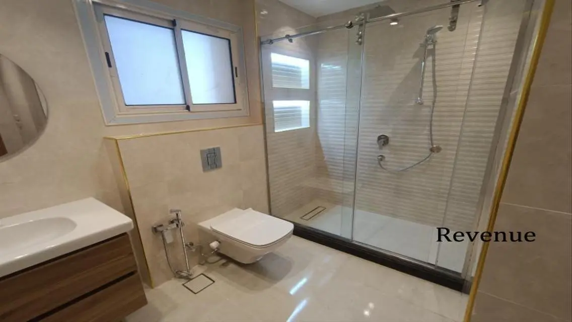 3-Bedroom Apartment in Taj City