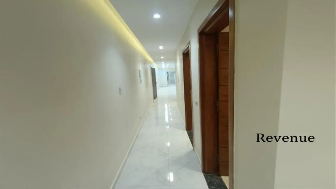 3-Bedroom Apartment in Taj City
