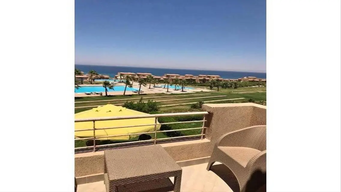 فيلا رائعة بإطلالة على البحر في لا فيستا 6، العين السخنة - بسعر 6,600,000 جنيه