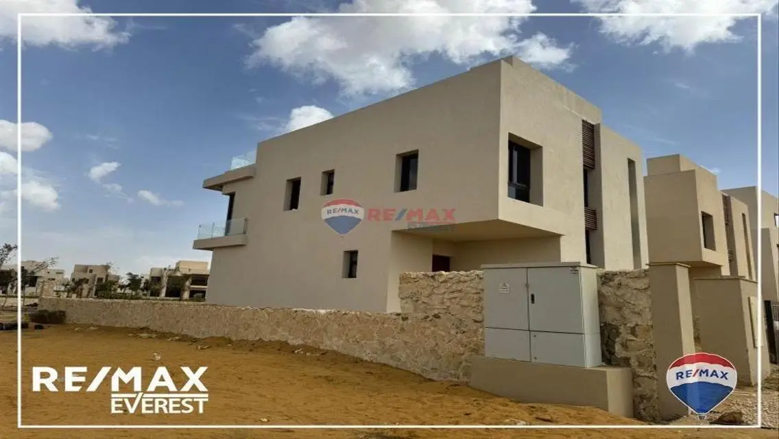 Luxurious Home for Sale with Amazing Features