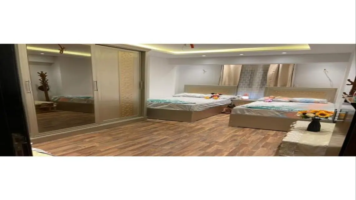 شقة فاخرة بمساحة واسعة ومميزات مميزة للبيع