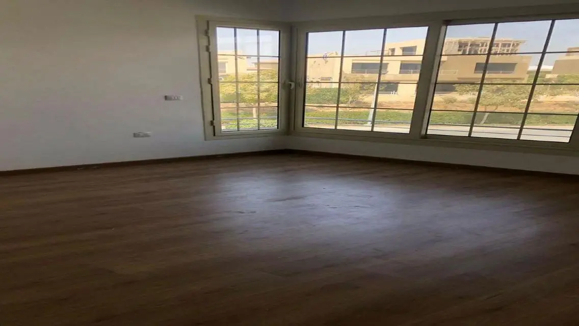 Luxury Apartment with Ample Space in the Heart of the City
