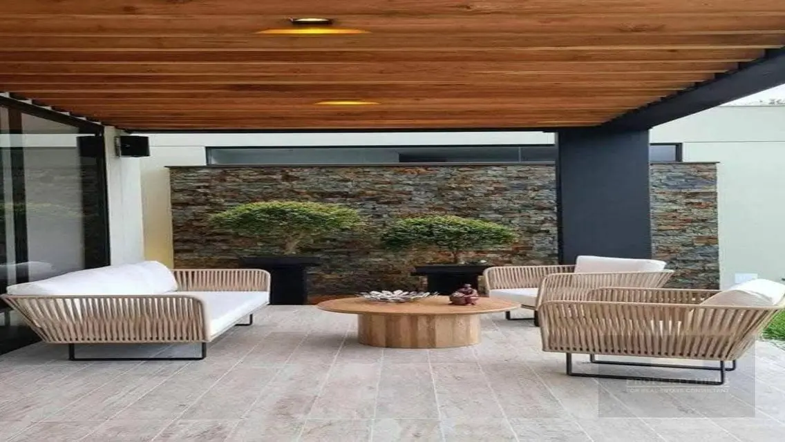 Luxury Apartment for Sale in the Heart of the City