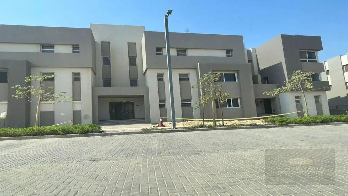 Luxury Apartment for Sale Near Zara, H&M, and Nike