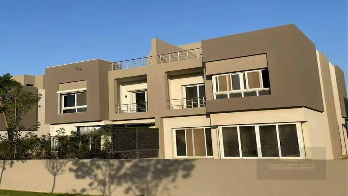 Luxury Apartment for Sale Near Zara, H&M, and Nike