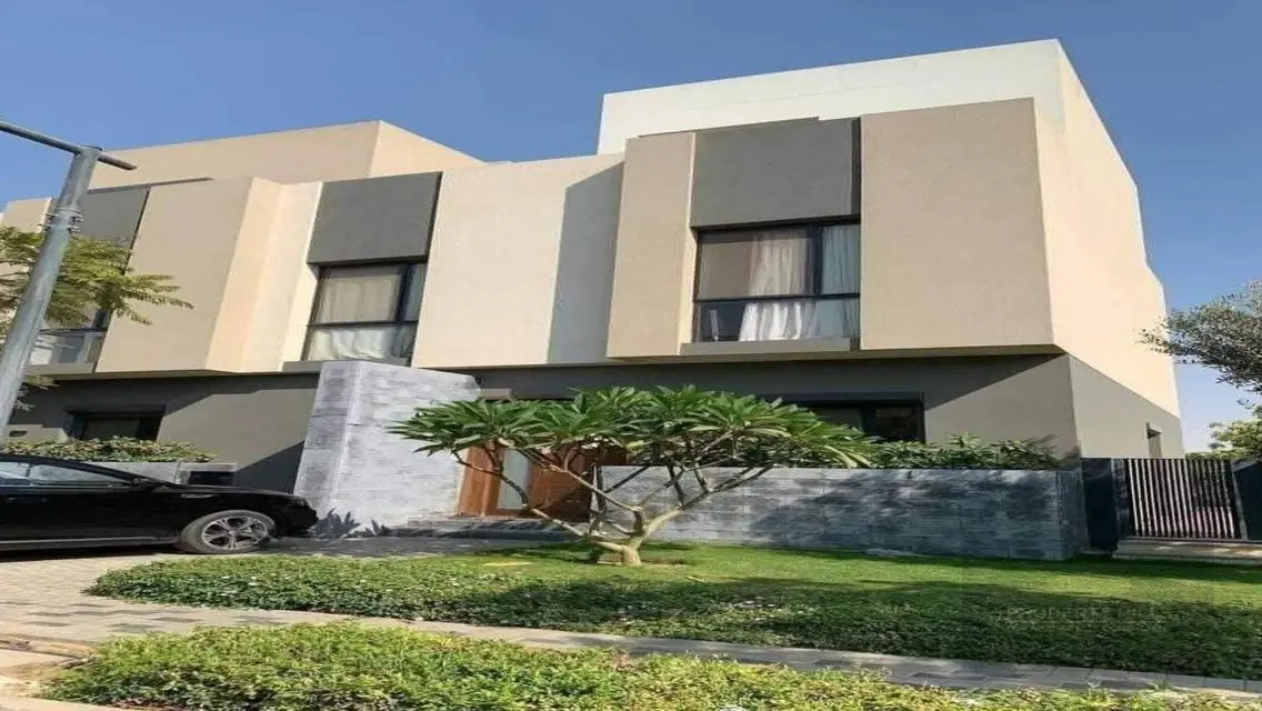 Luxury Apartment for Sale Near Zara, H&M, and Nike