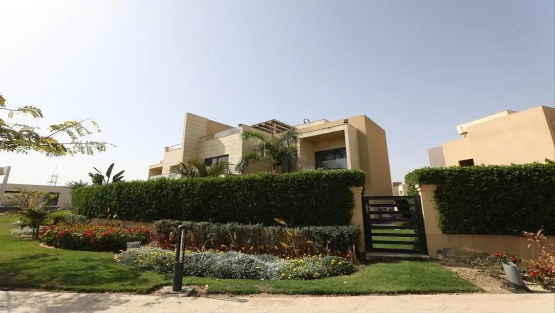 Luxury Home with Modern Design in the Heart of the City